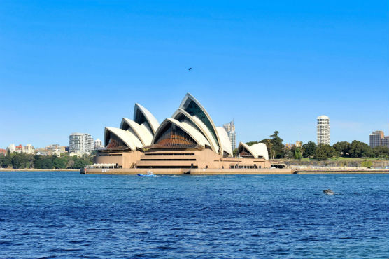 View destination guide for Oceania